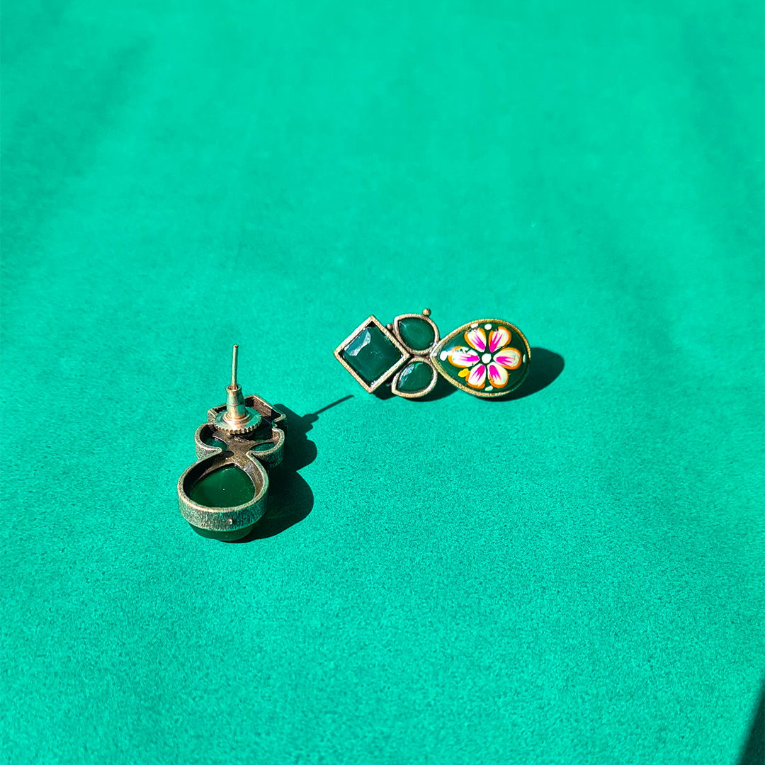 FLORAL GREEN DELIGHT