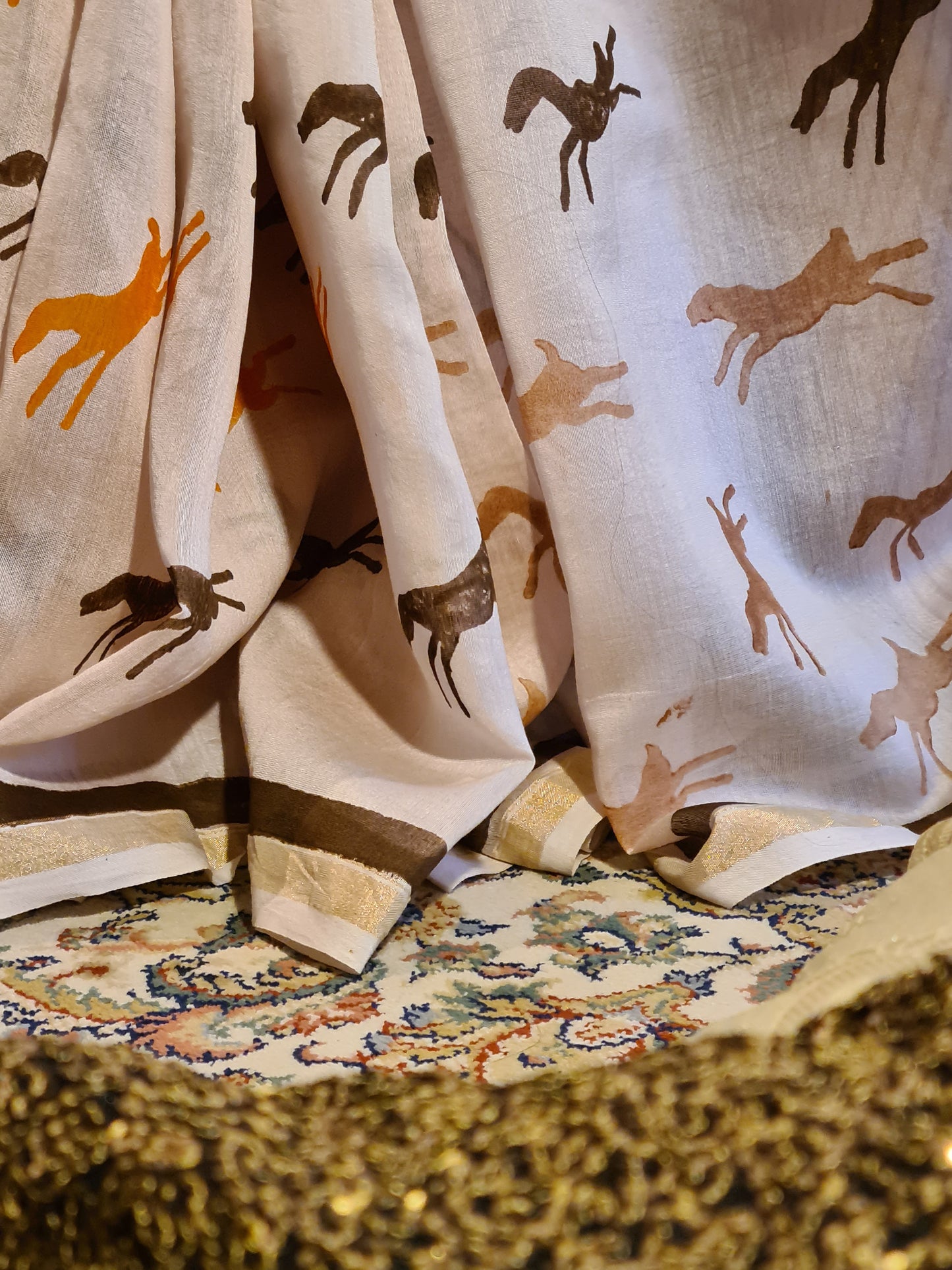 CHANDERI : THE ROYAL CANVAS