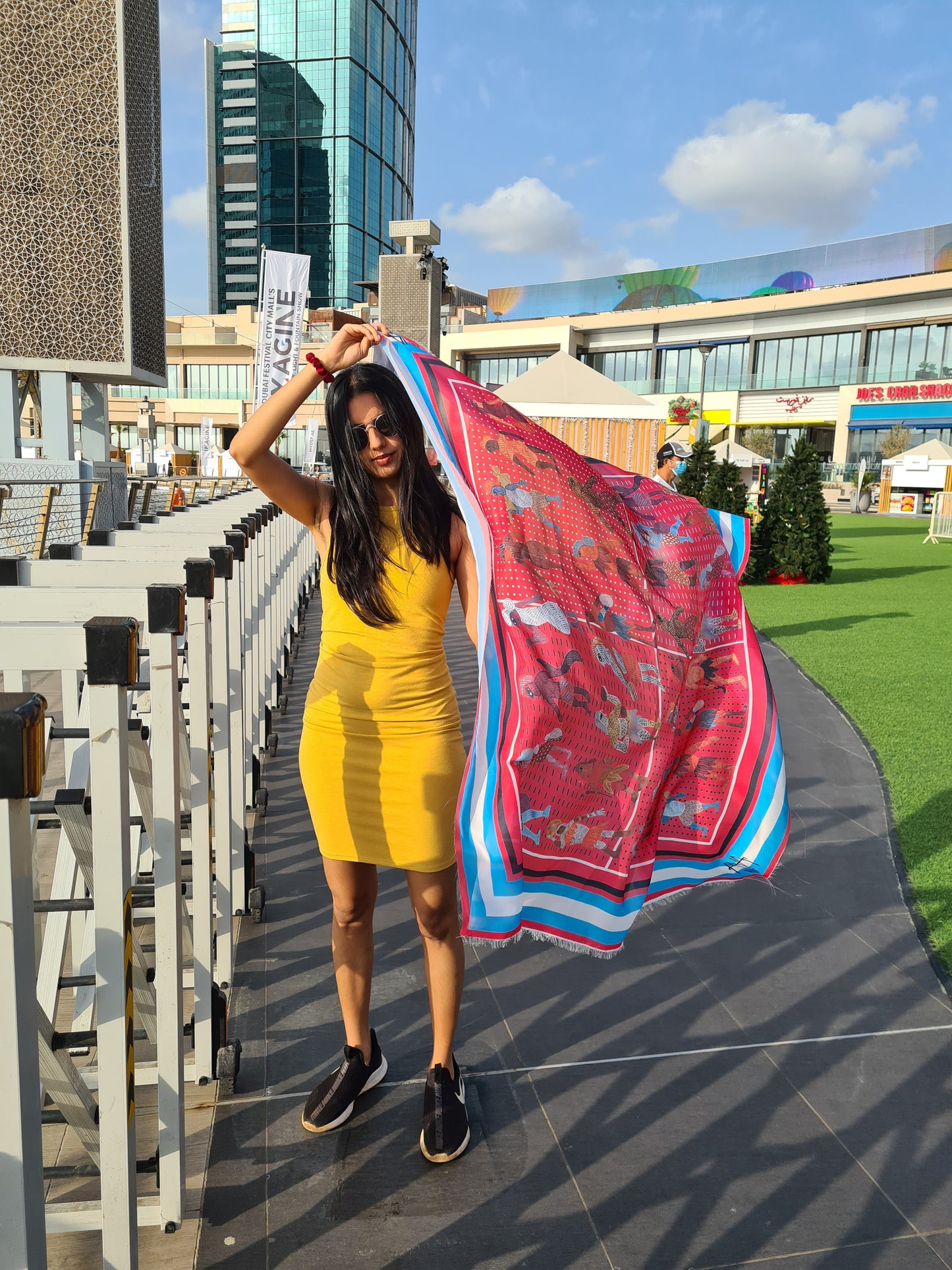 Gonds Impression 2.0 : DESIGNER SILK SCARF