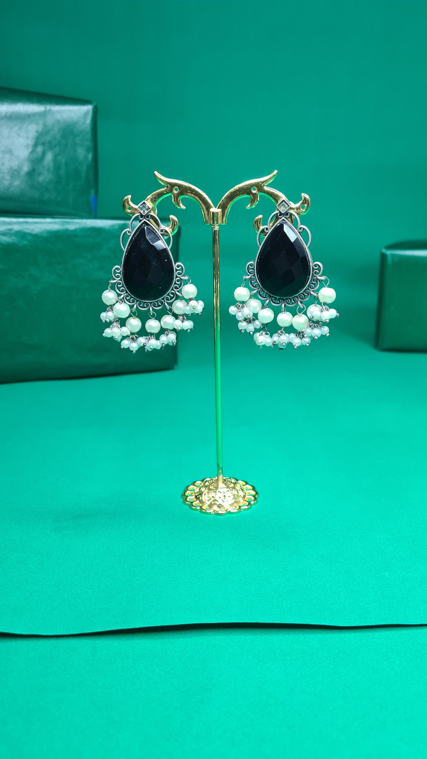 BLACK SILVER MIRAGE