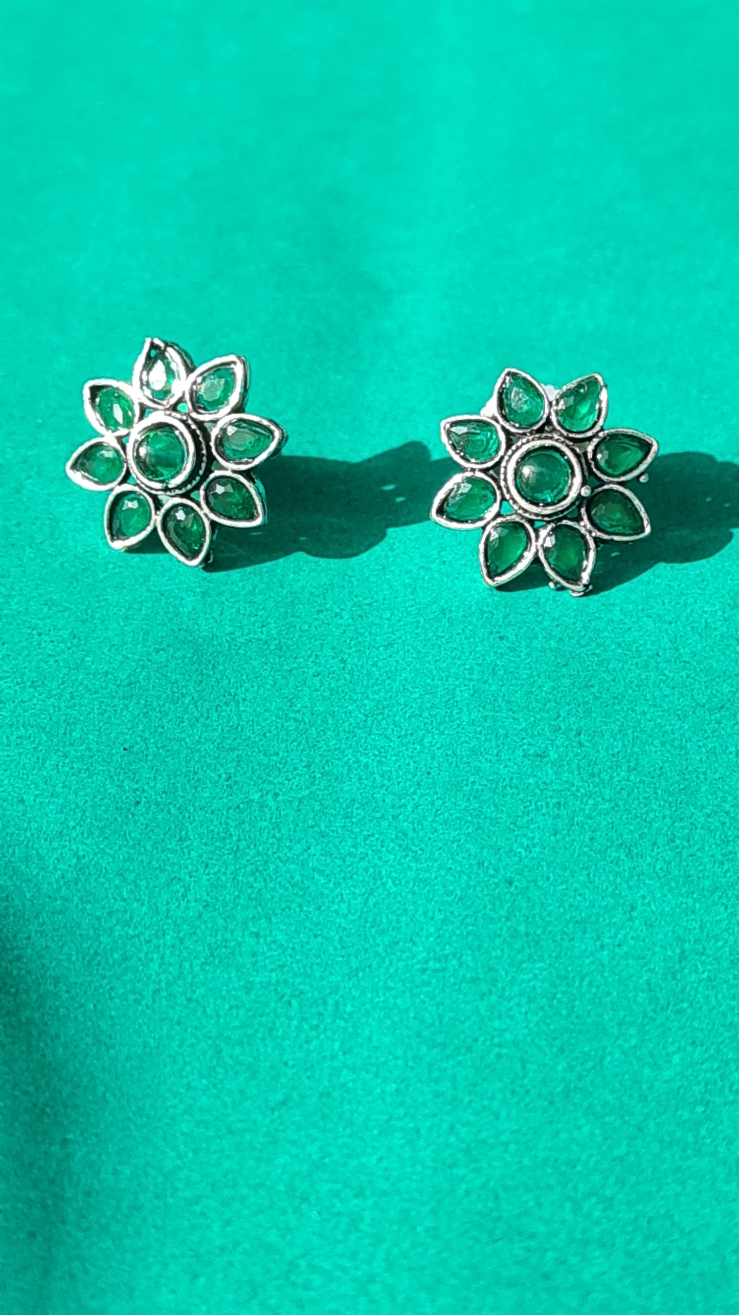 TINY TREASURES