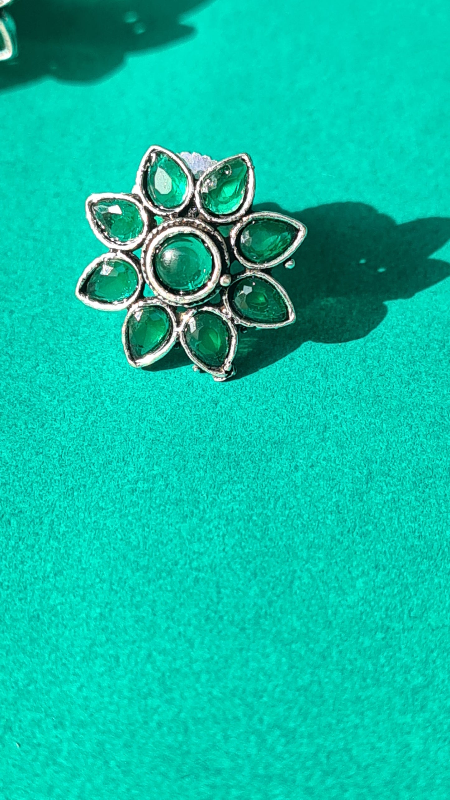 TINY TREASURES