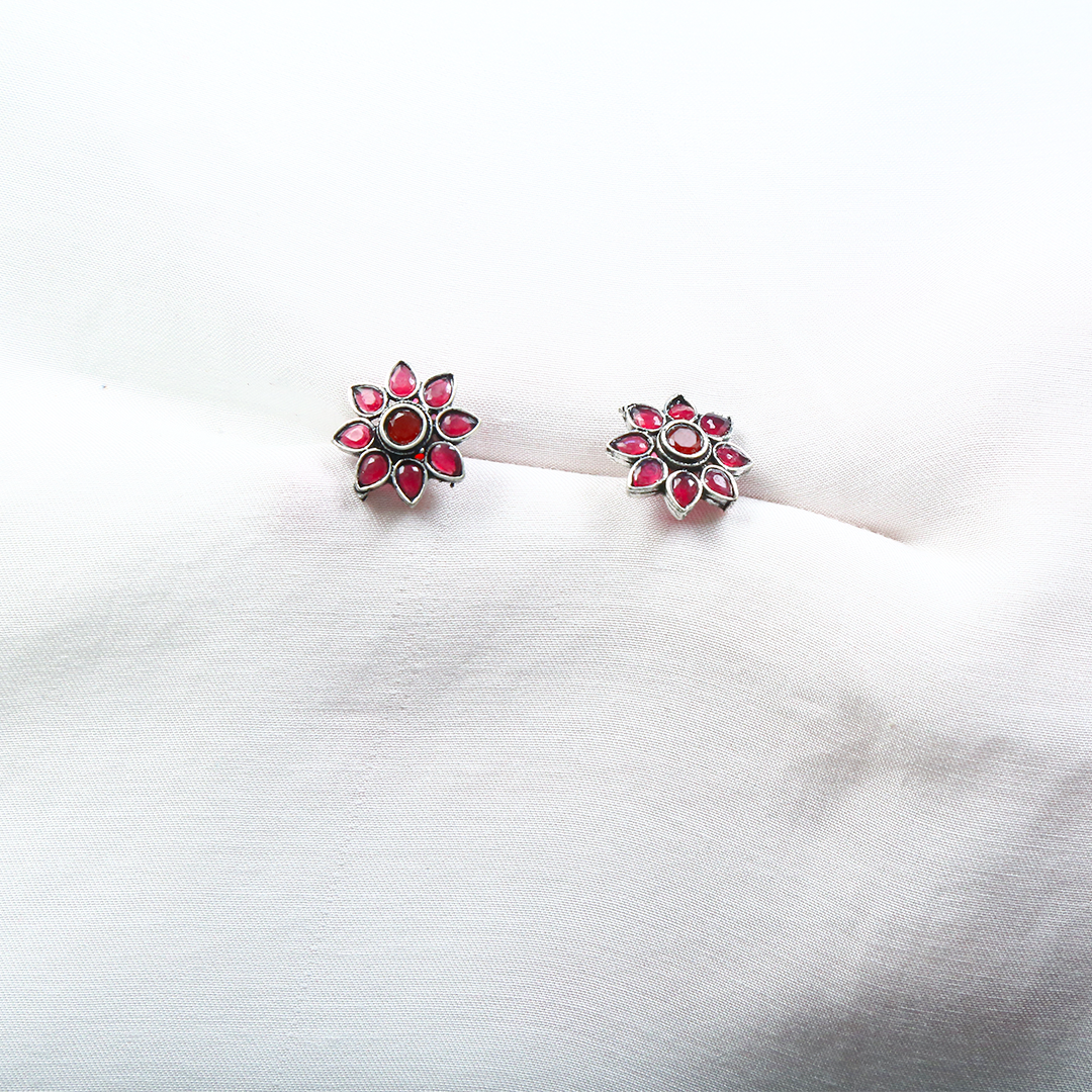 TINY TREASURES