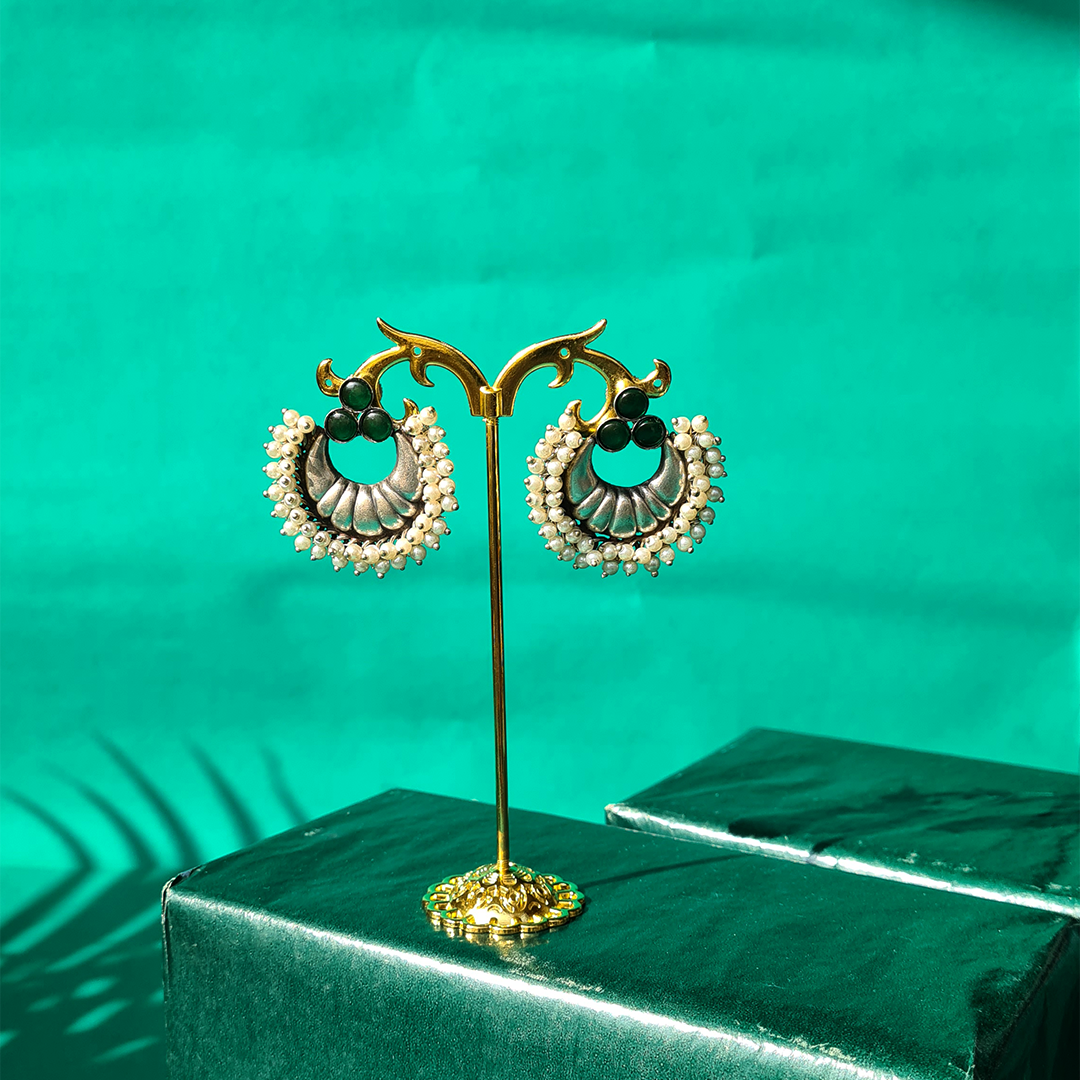 Emerald Trio Pearl Drops