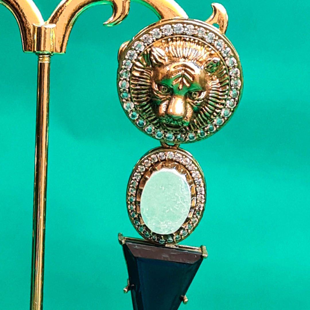 GOLDEN MAJESTY LION