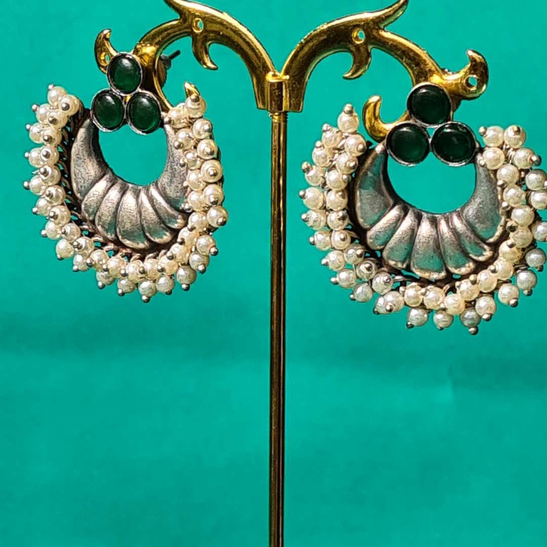 Emerald Trio Pearl Drops