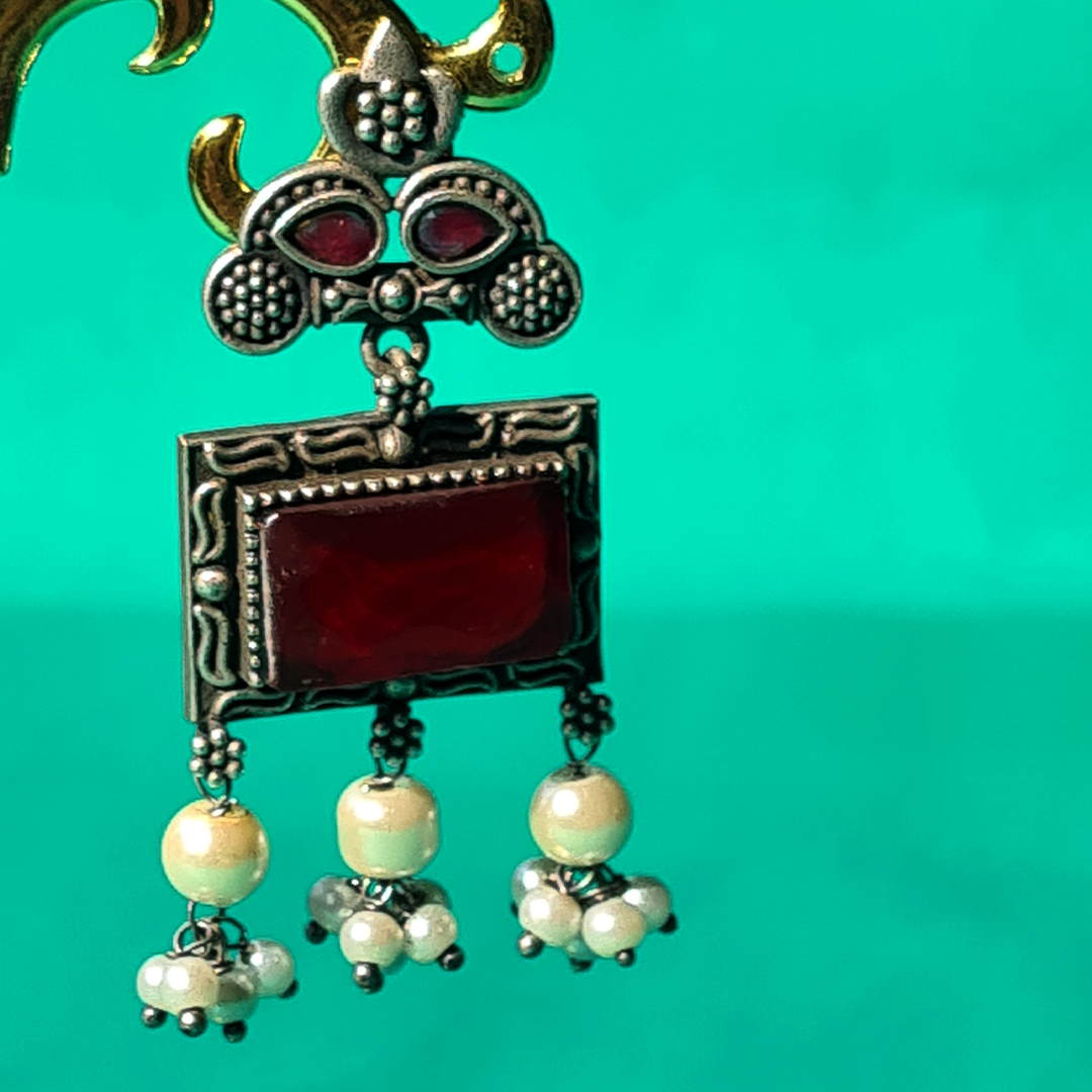 EMERALD ELEGANCE