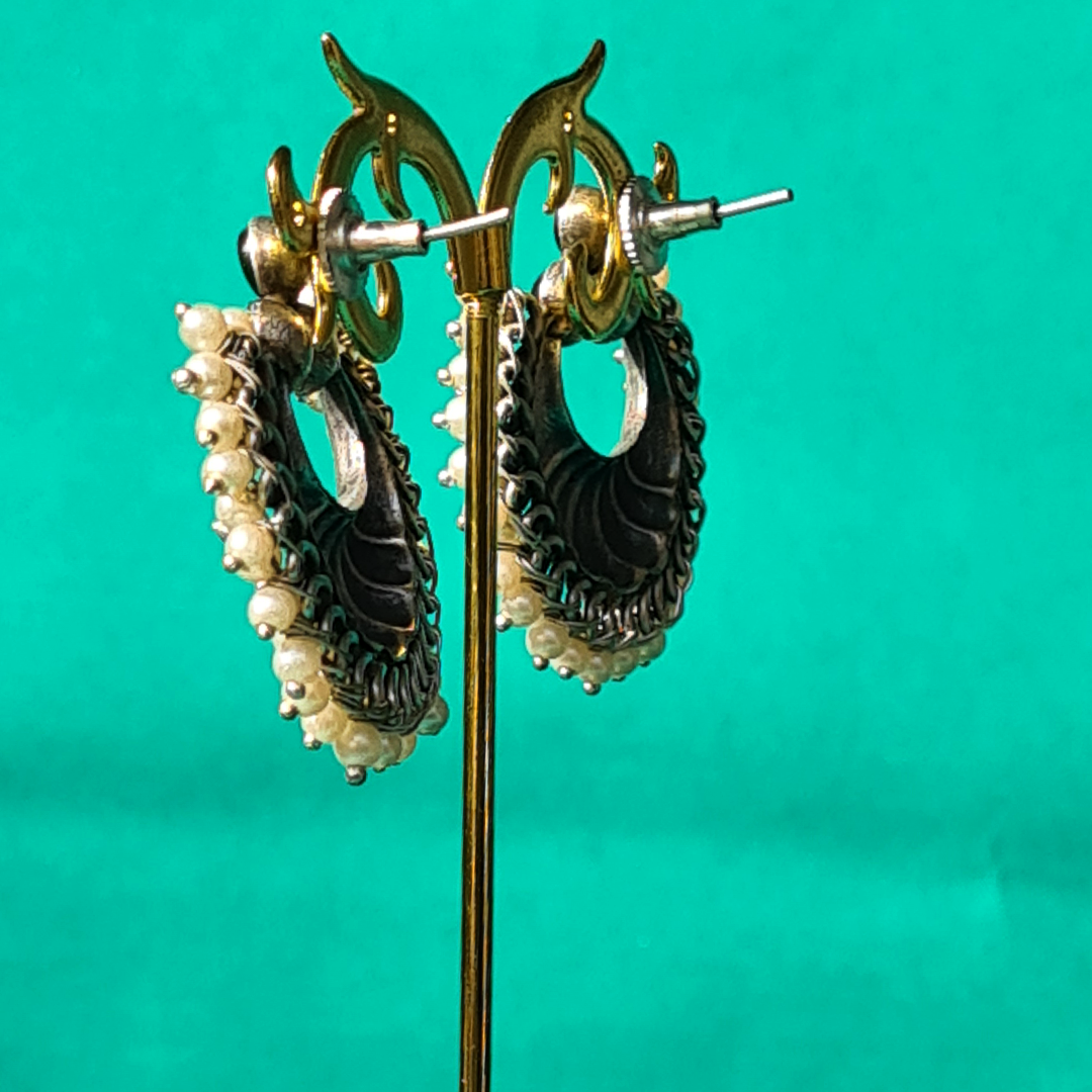Emerald Trio Pearl Drops