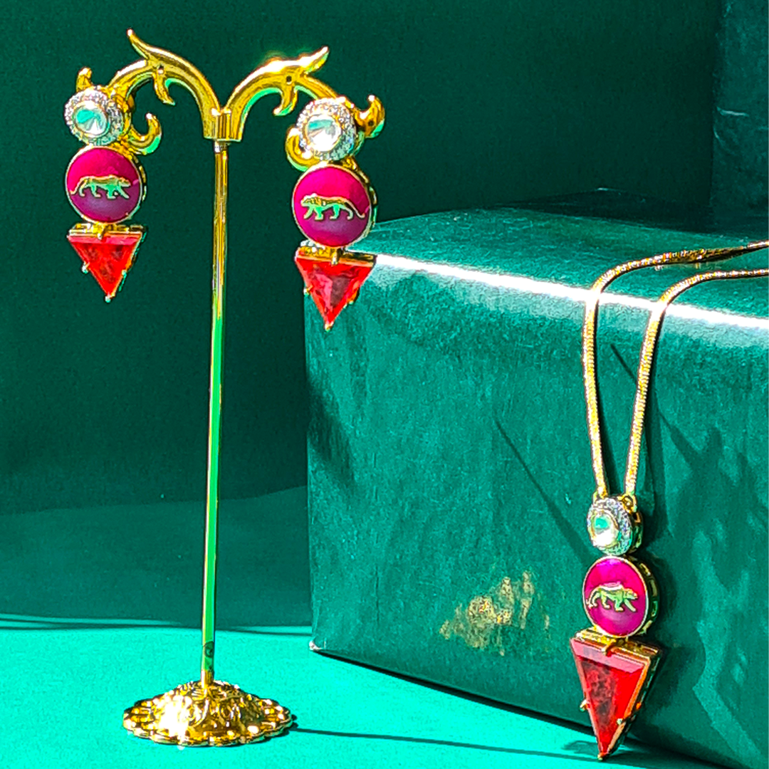 PINK LION NECKLACE
