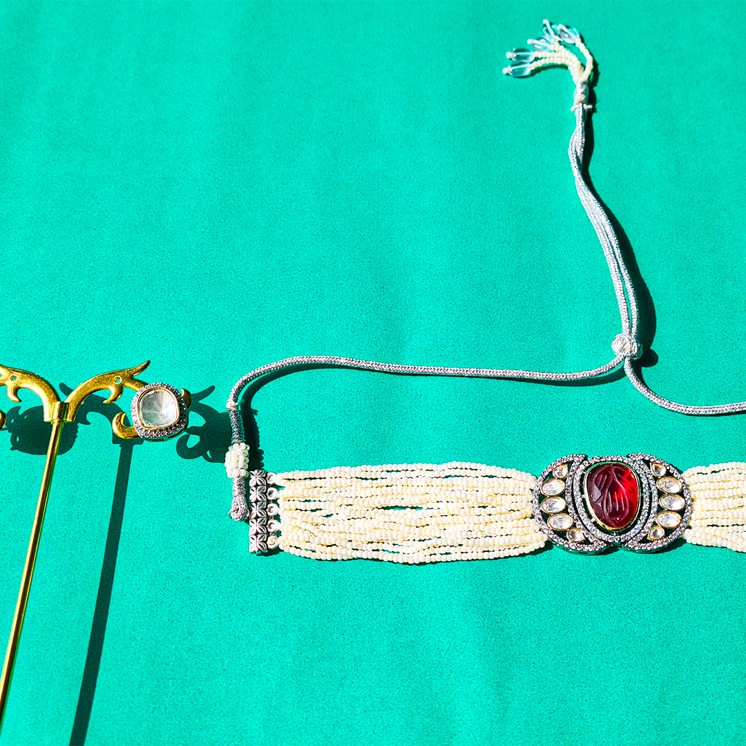 Majestic Scarlet Pearl Choker