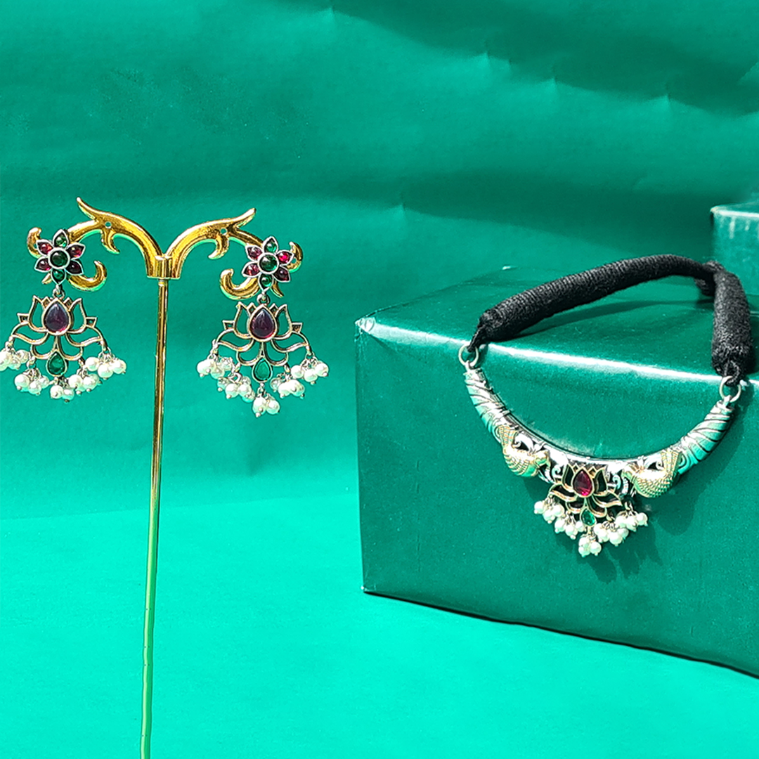 SONGBIRD SERENADE CHOKER