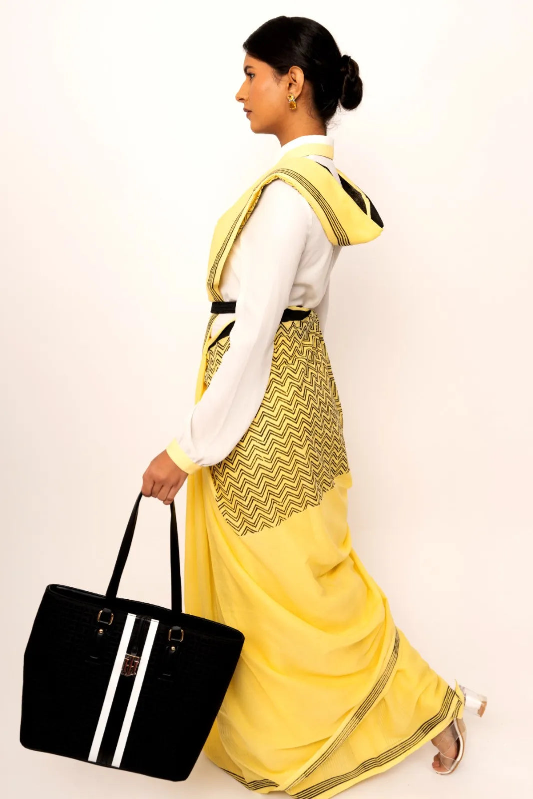 MULMUL ANCHAL : YELLOW NOIR