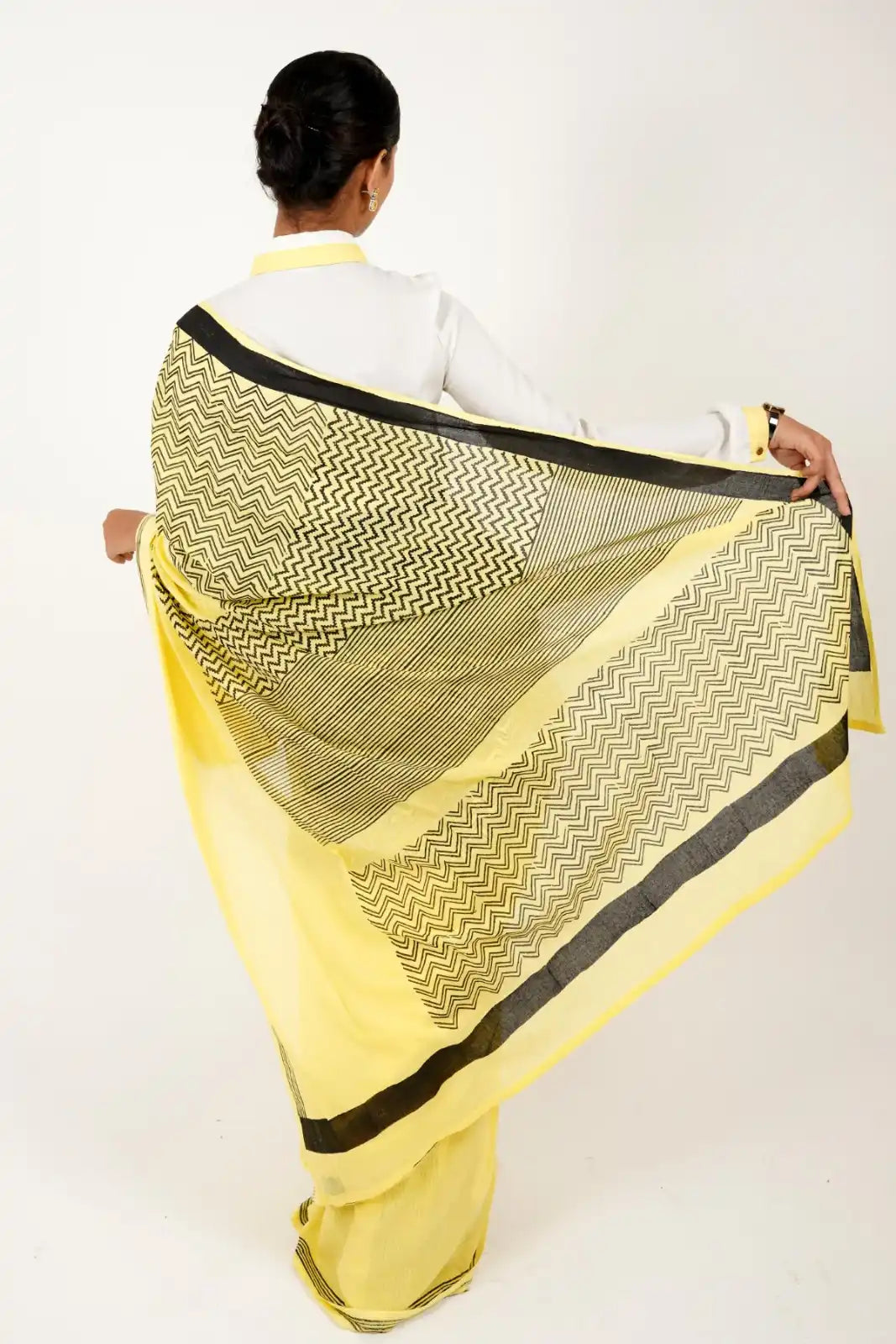 MULMUL ANCHAL : YELLOW NOIR