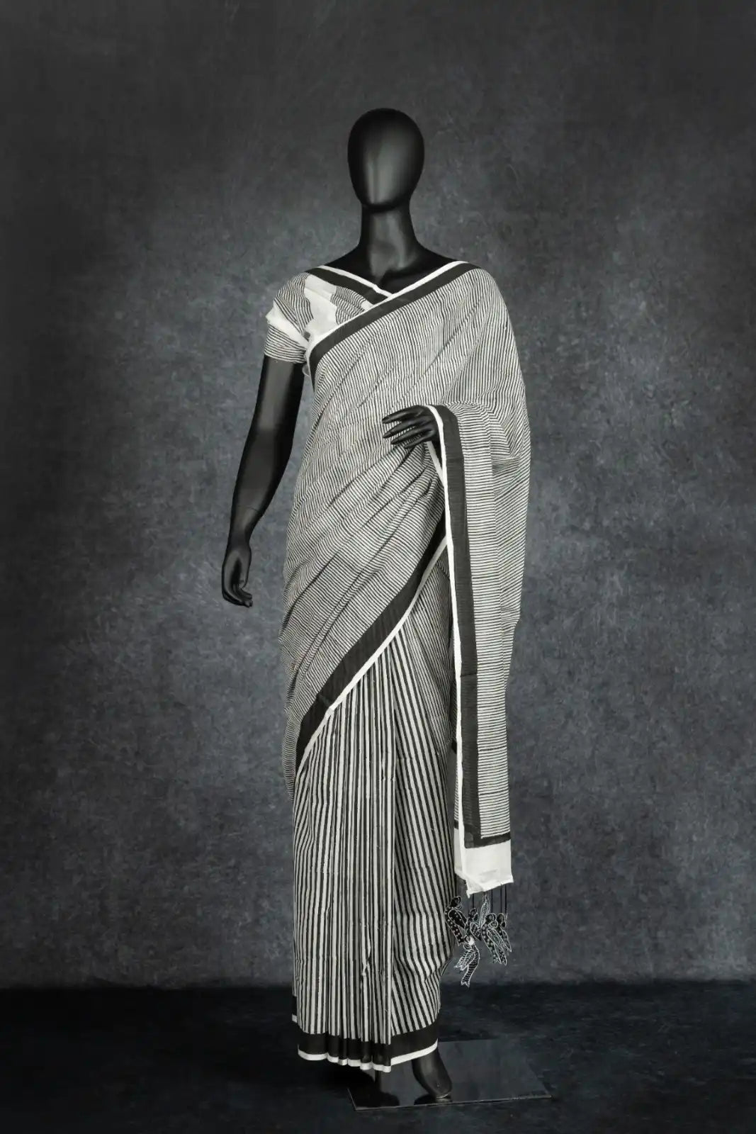 MULMUL ANCHAL : BIRD SWAG