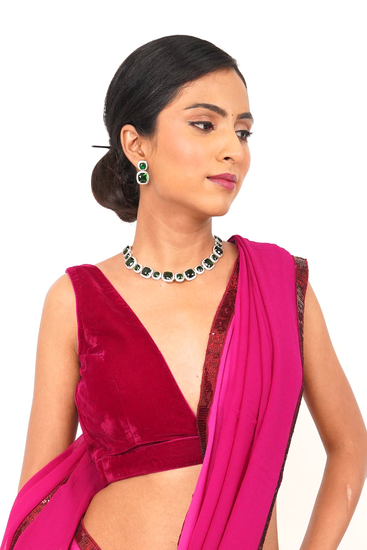 EMERALD BEAUTY NECKLACES