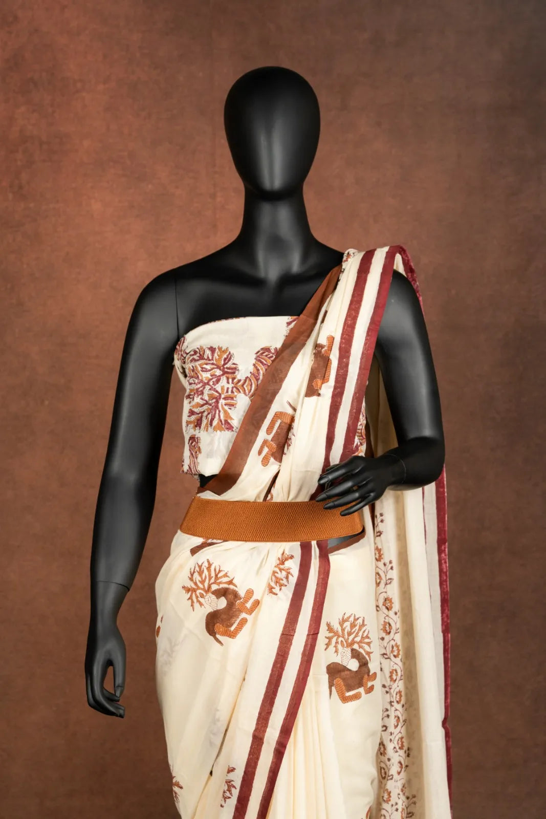 MULMUL ANCHAL : GOND DEER