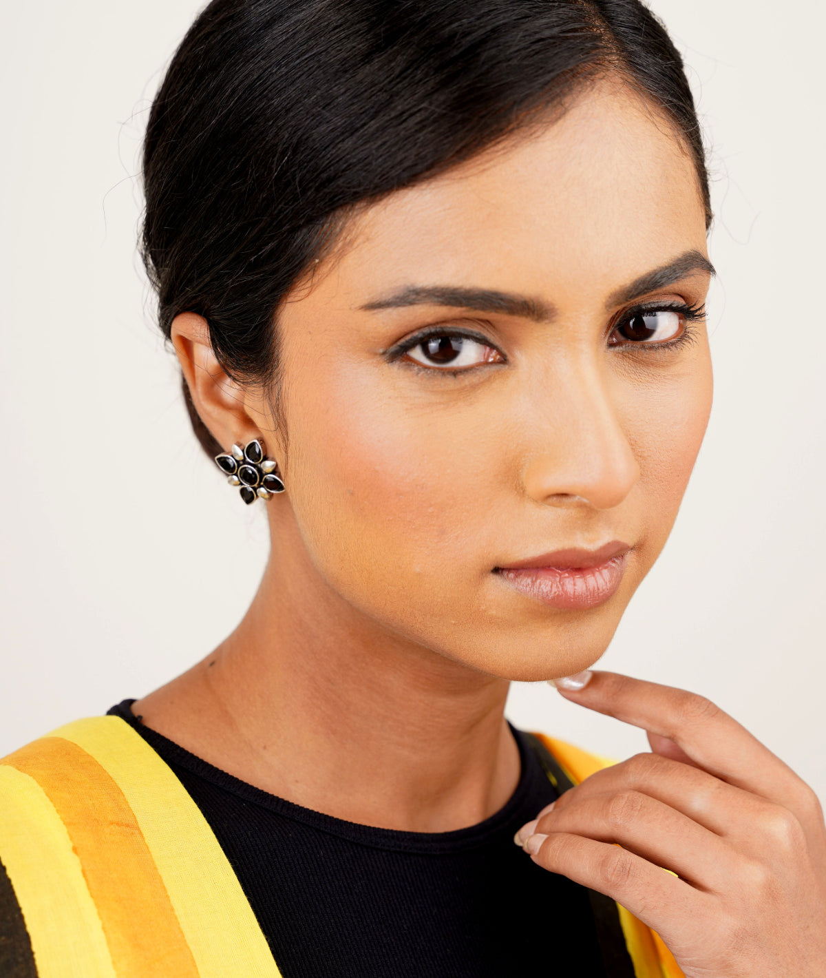 KALA PUSHP EARRINGS