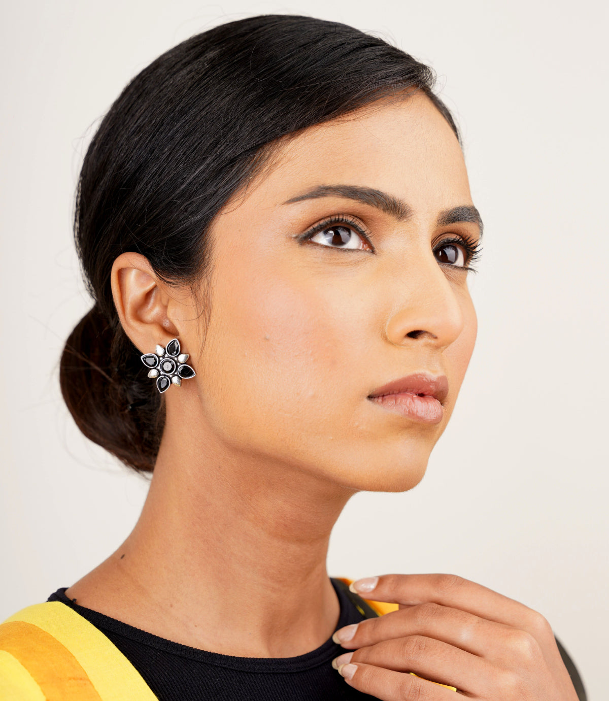 KALA PUSHP EARRINGS