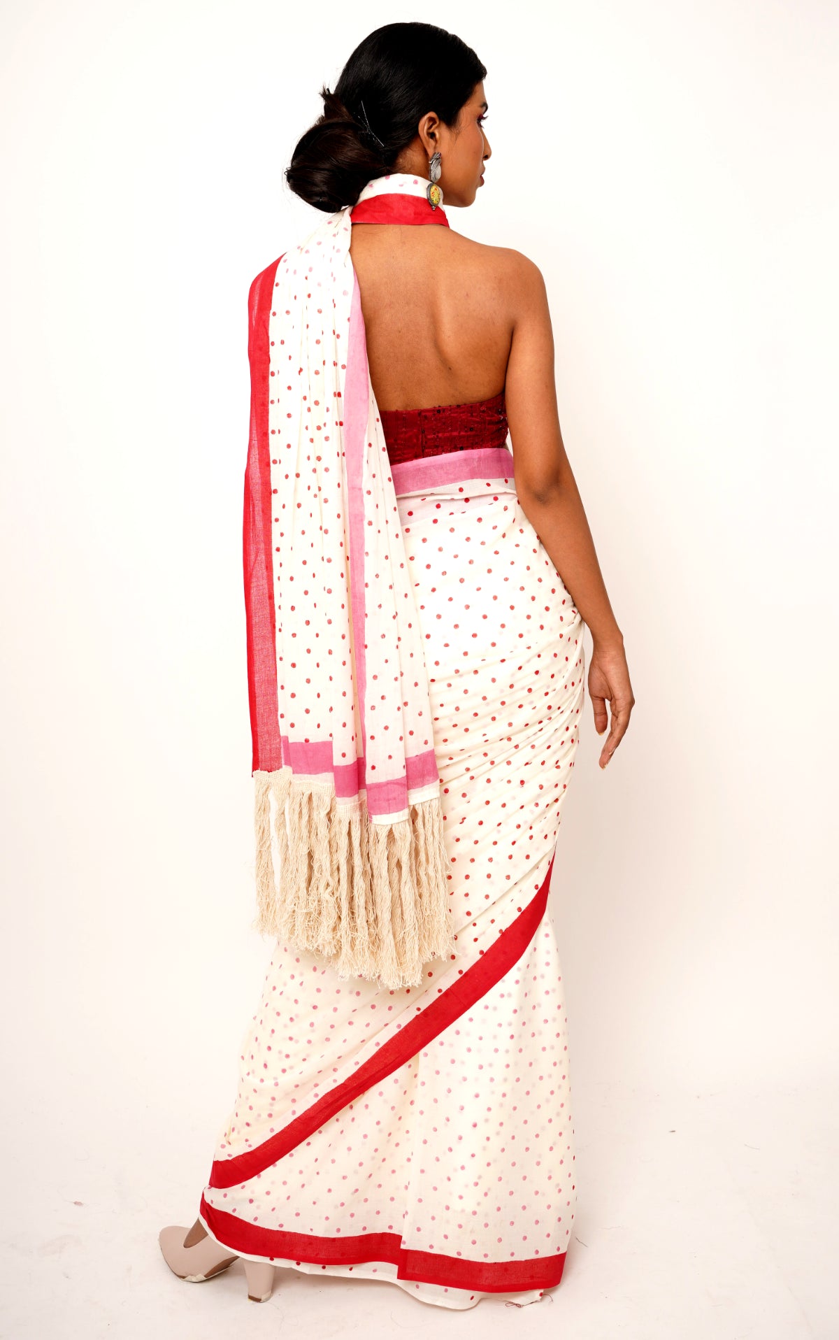 Mulmul Anchal : MELODY OF DOTS