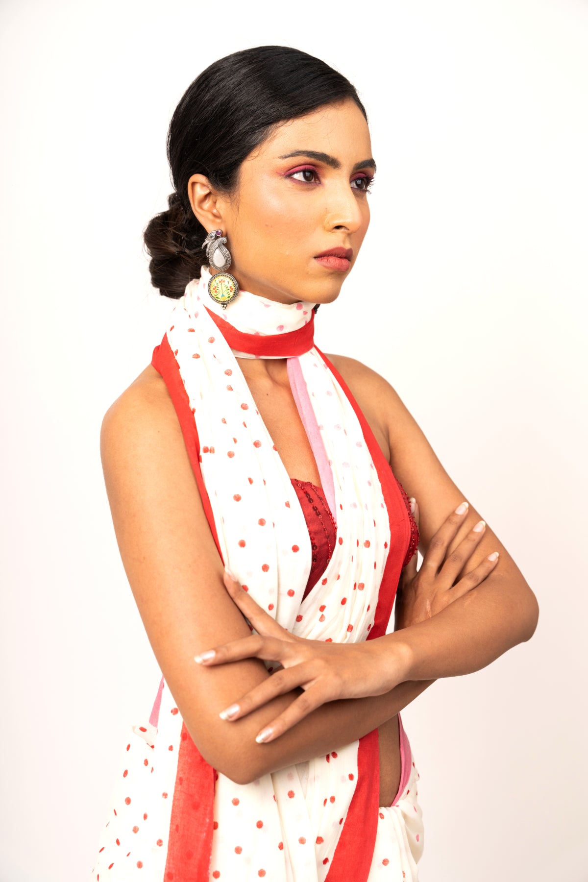 RANGDHAARA EARRINGS