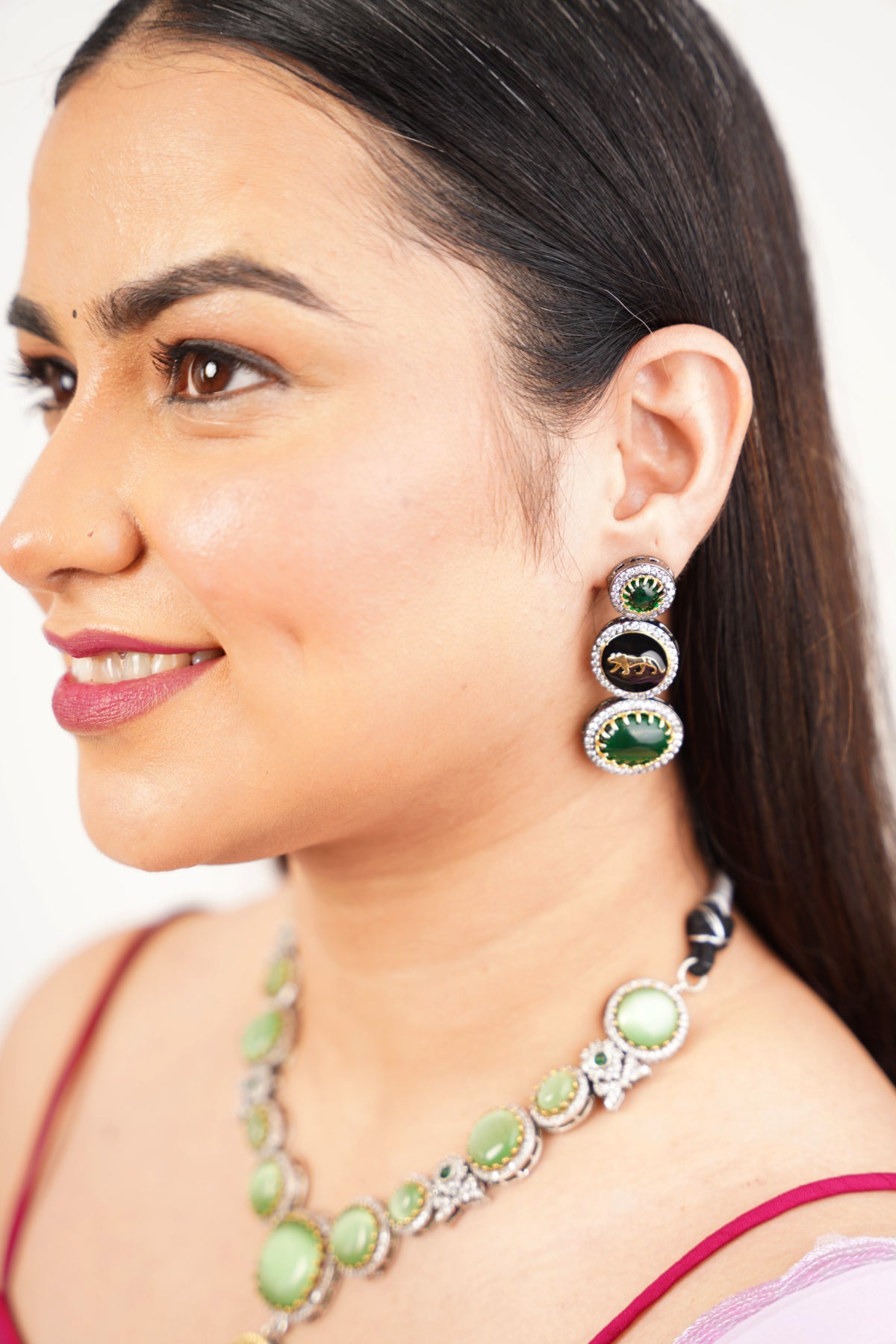 SIMRIN NECKLACES