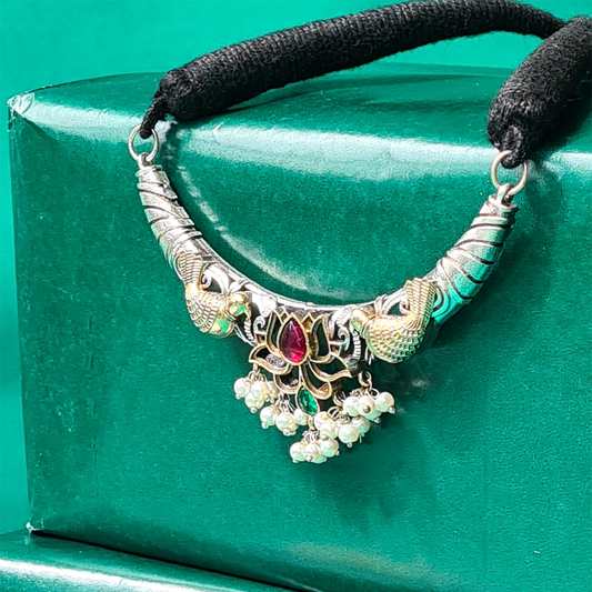 Songbird Serenade Choker
