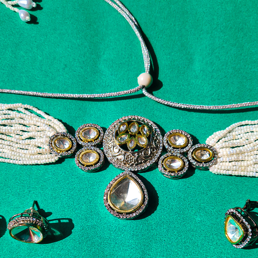Opaline Whisper Choker