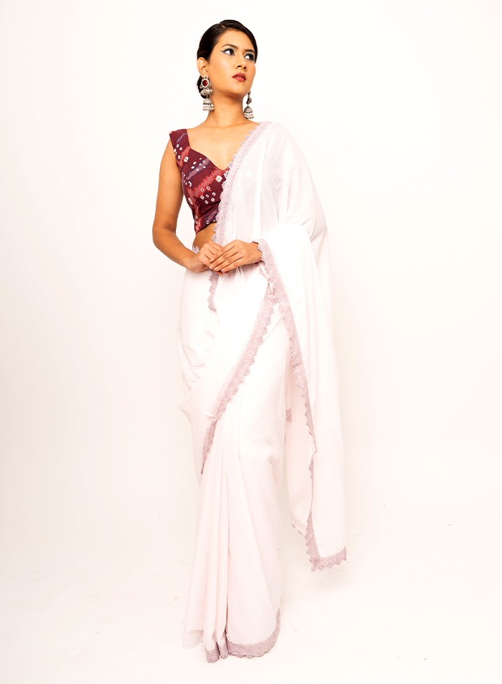 Mulmul Anchal : White Saree