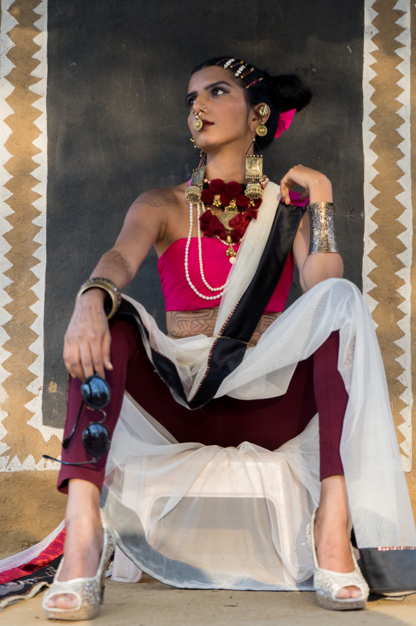 Gonds Impression : Handpainted by tribal artits