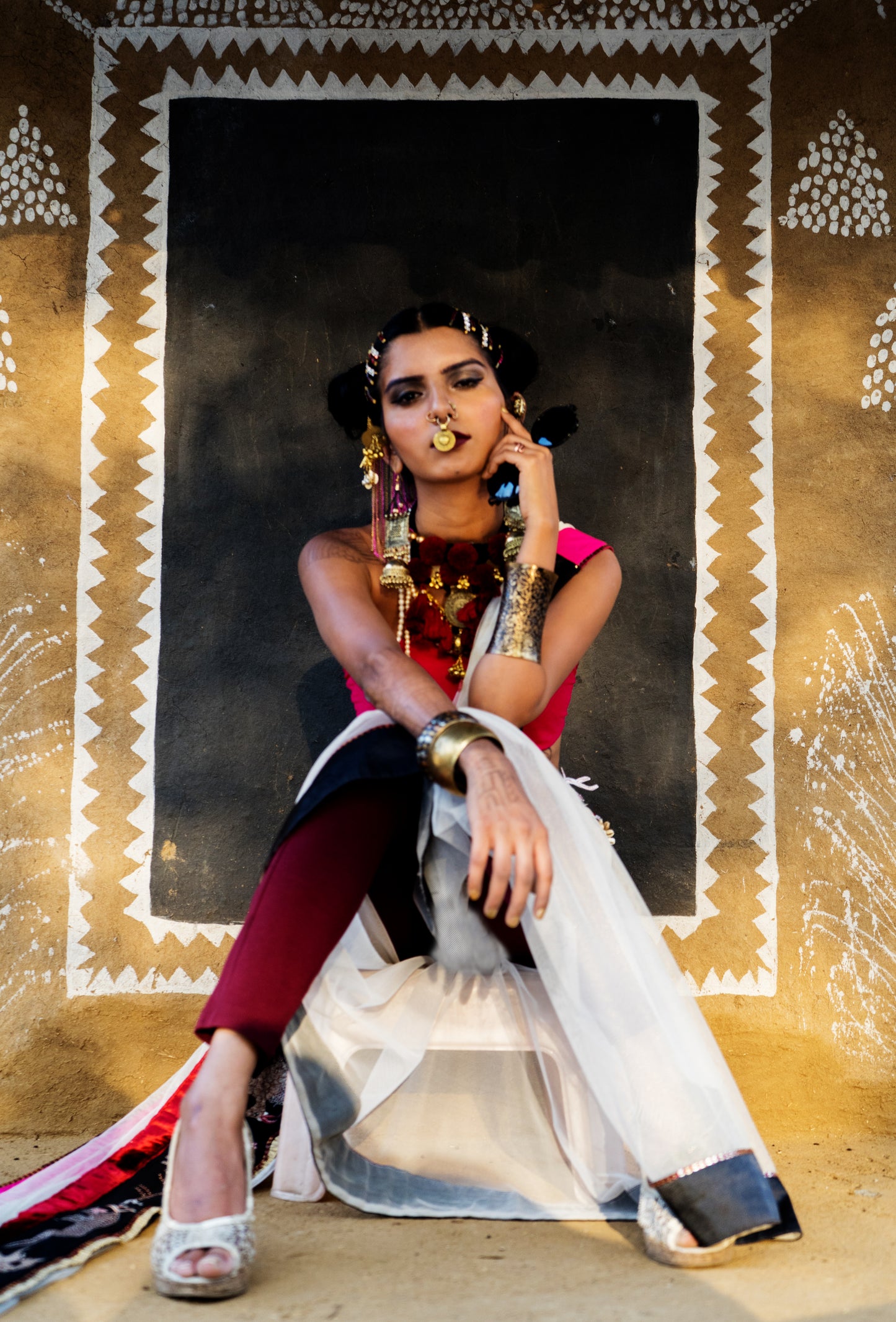 Gonds Impression : Handpainted by tribal artits