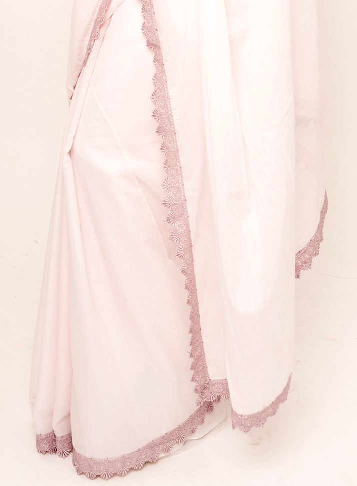 Mulmul Anchal : White Saree