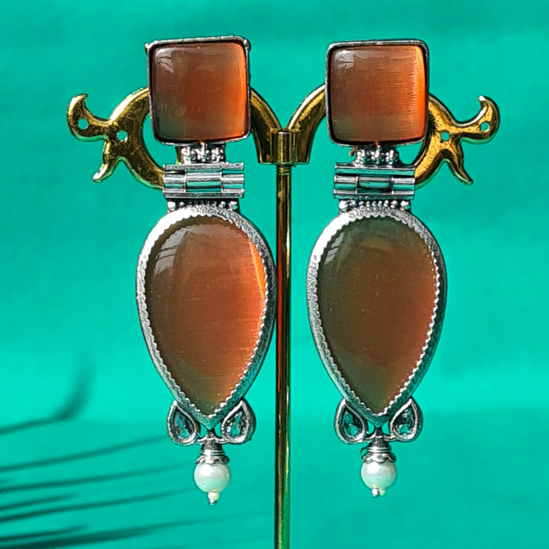 TWIN RUBY BRASS