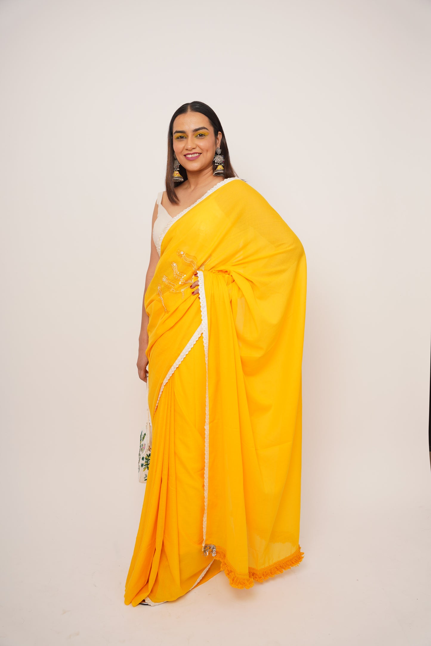 Mulmul Anchal : Yellow Saree