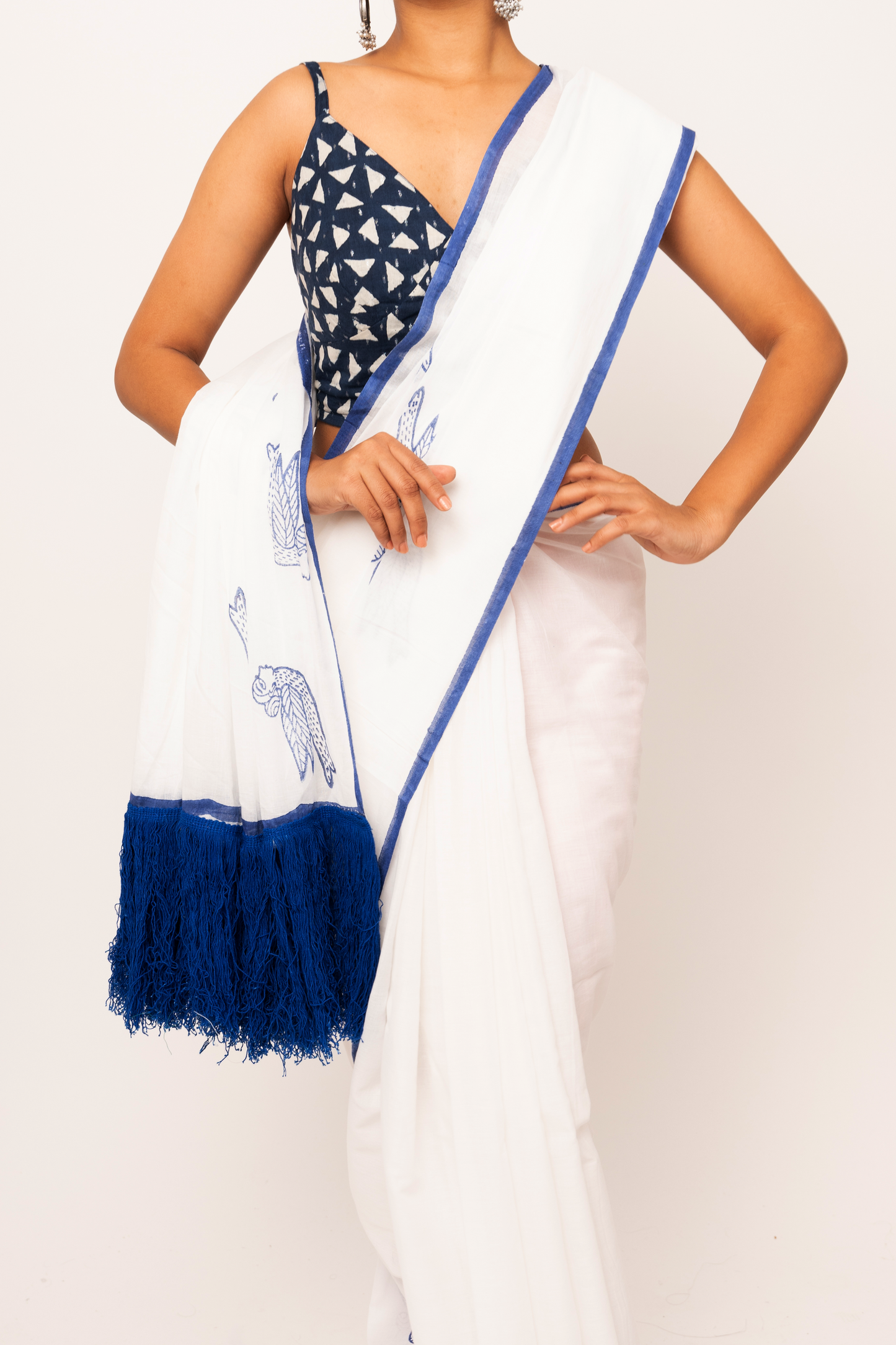 Mulmul Anchal : Blue and White
