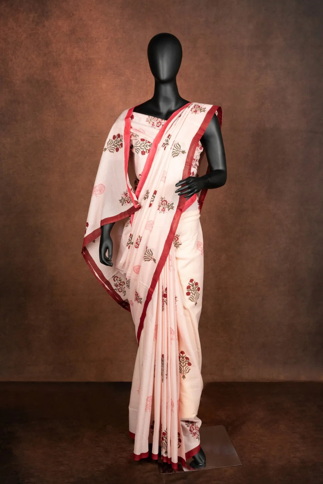 MULMUL ANCHAL : GULDASTA