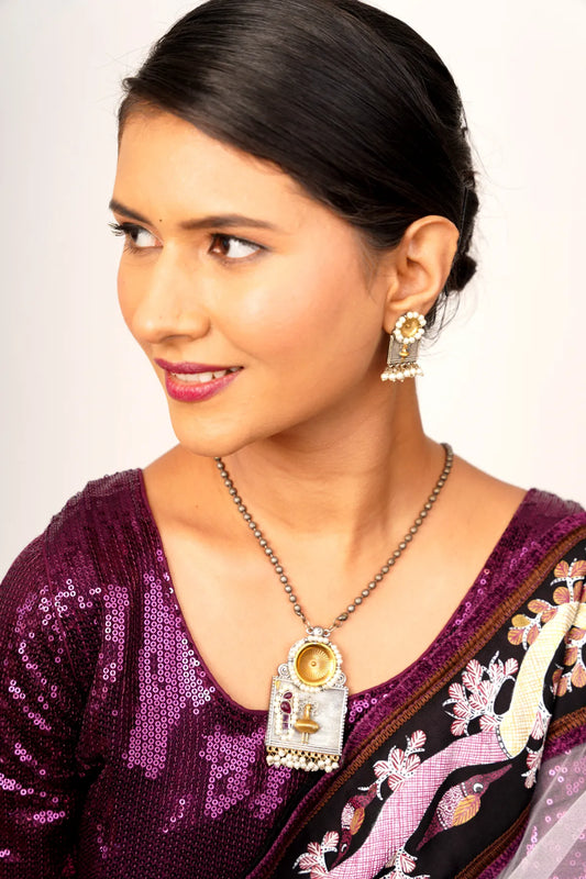 Vihanga Necklaces